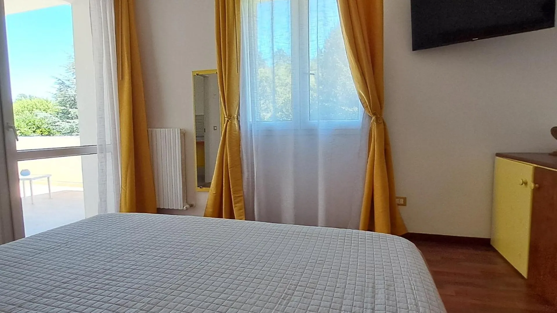 Terrazzaponente Bed & Breakfast Monte San Pietro